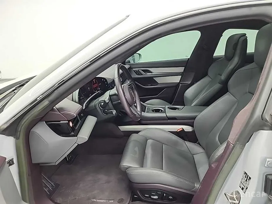 Porsche Taycan 2020 GTS