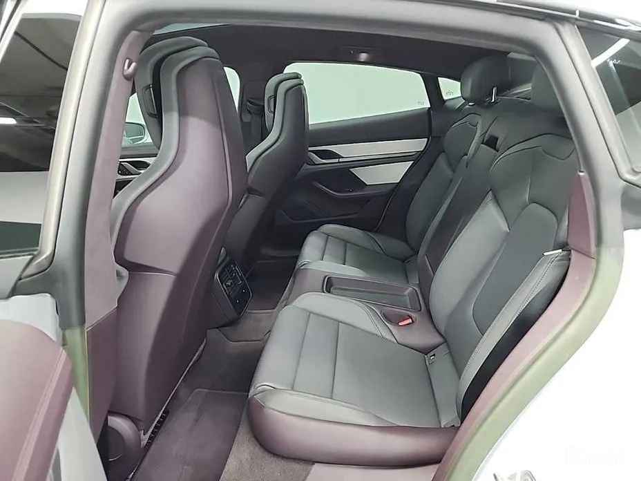 Porsche Taycan 2020 GTS