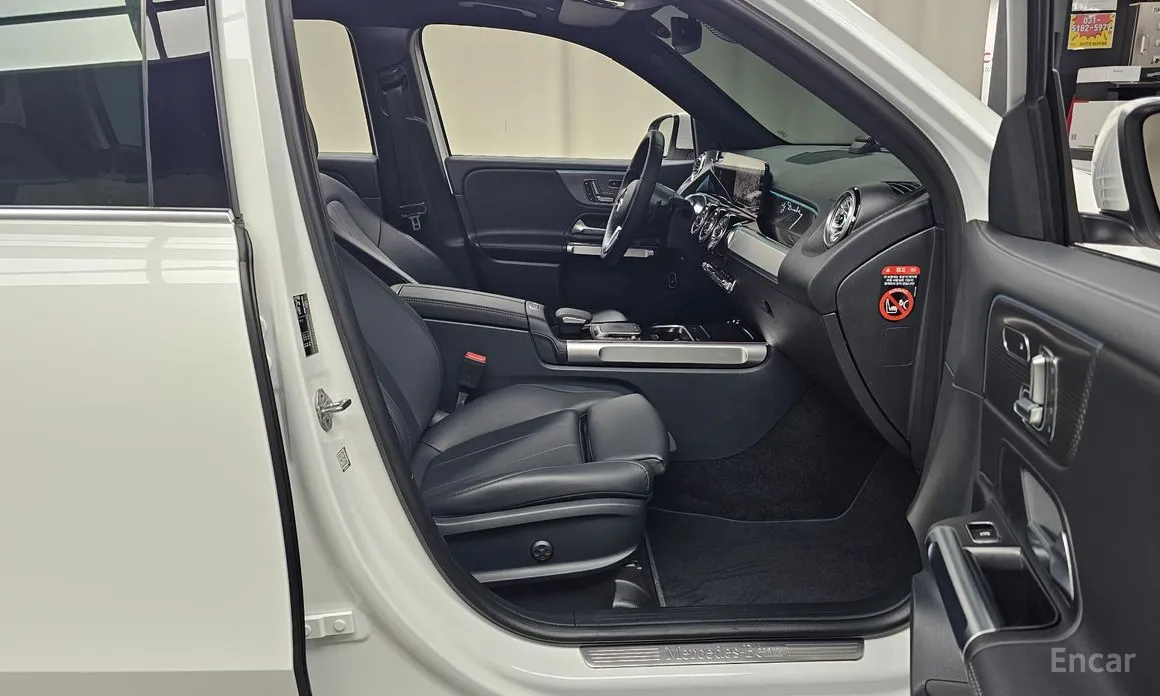 Mercedes-Benz GLB-Class 2020 GLB200 d