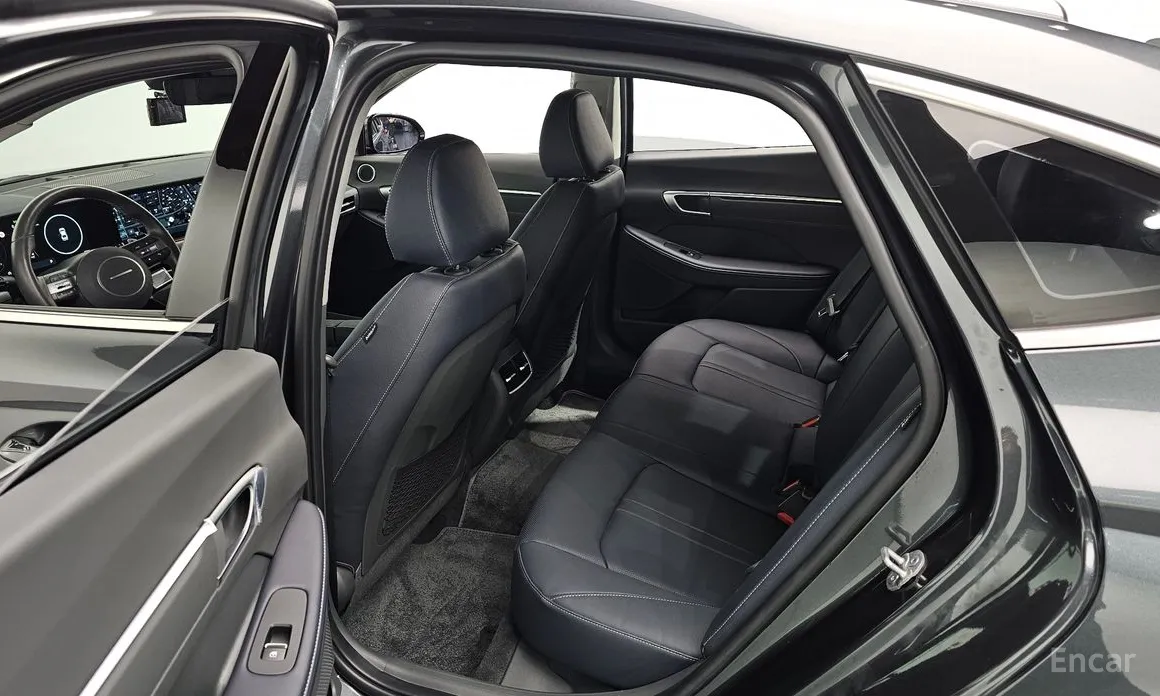 Hyundai Sonata 2023 2.0