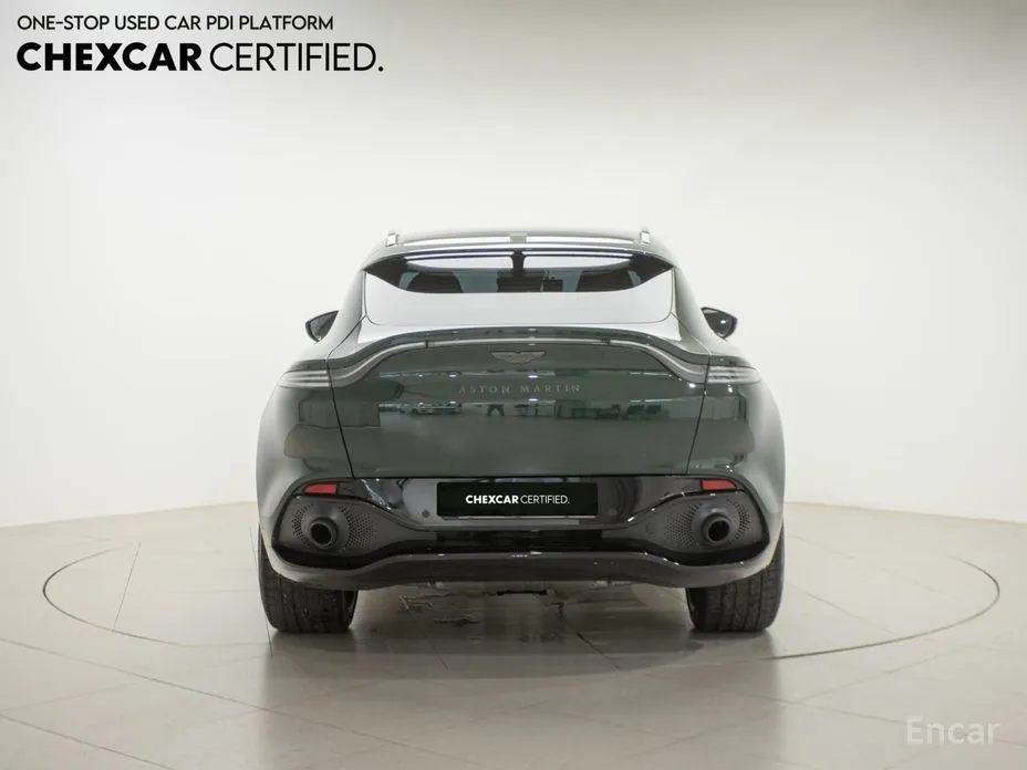 Aston Martin DBX 2020 4.0 V8