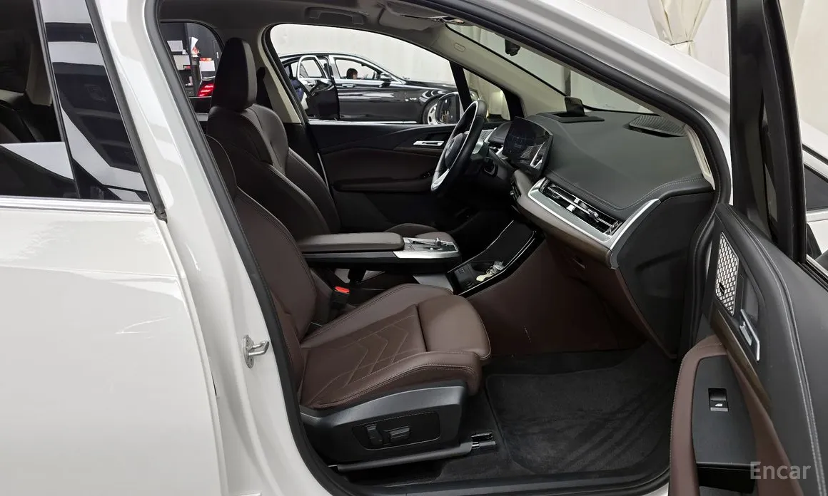 BMW 2 Series 2022 218d Luxury