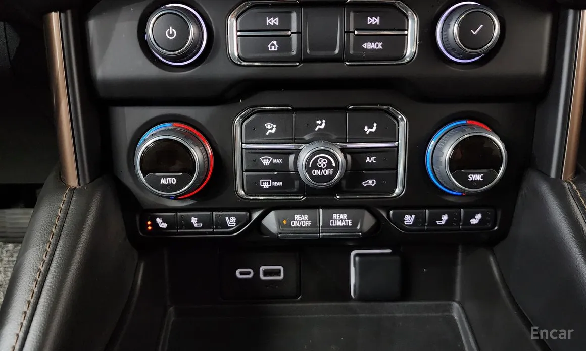 Chevrolet Tahoe 2022 6.2 Dark Knight 4WD