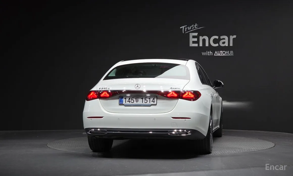 Mercedes-Benz E-Class 2024 E220d 4MATIC Exclusive