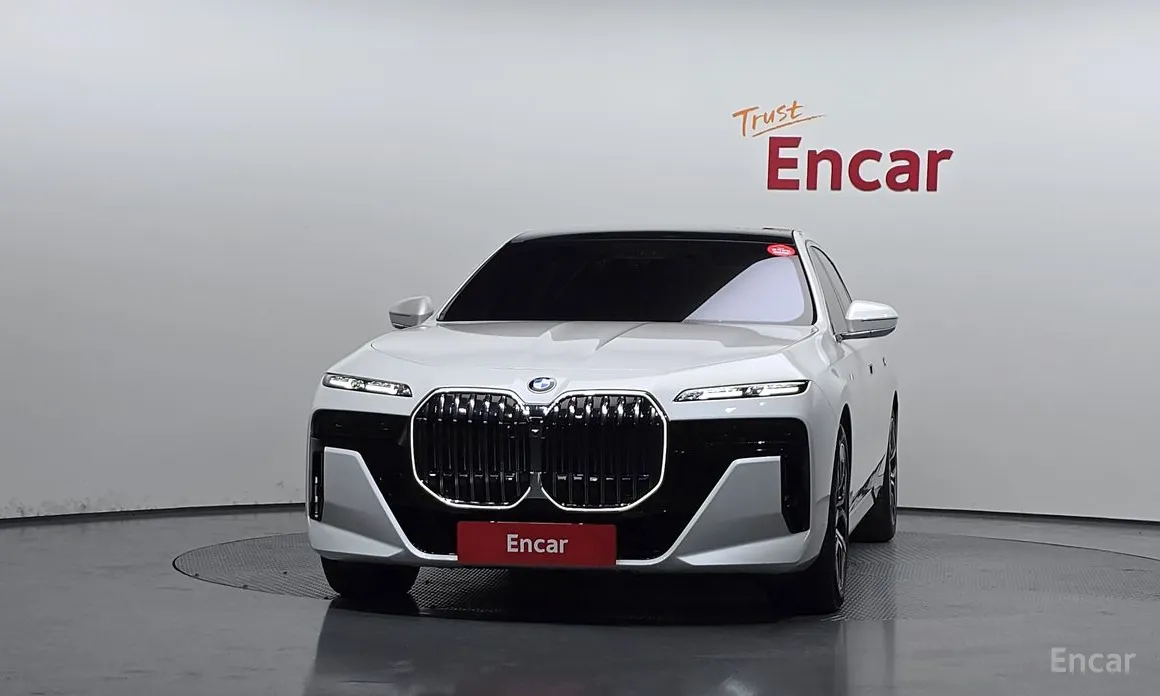 BMW 7 Series 2022 740d xDrive M Sport