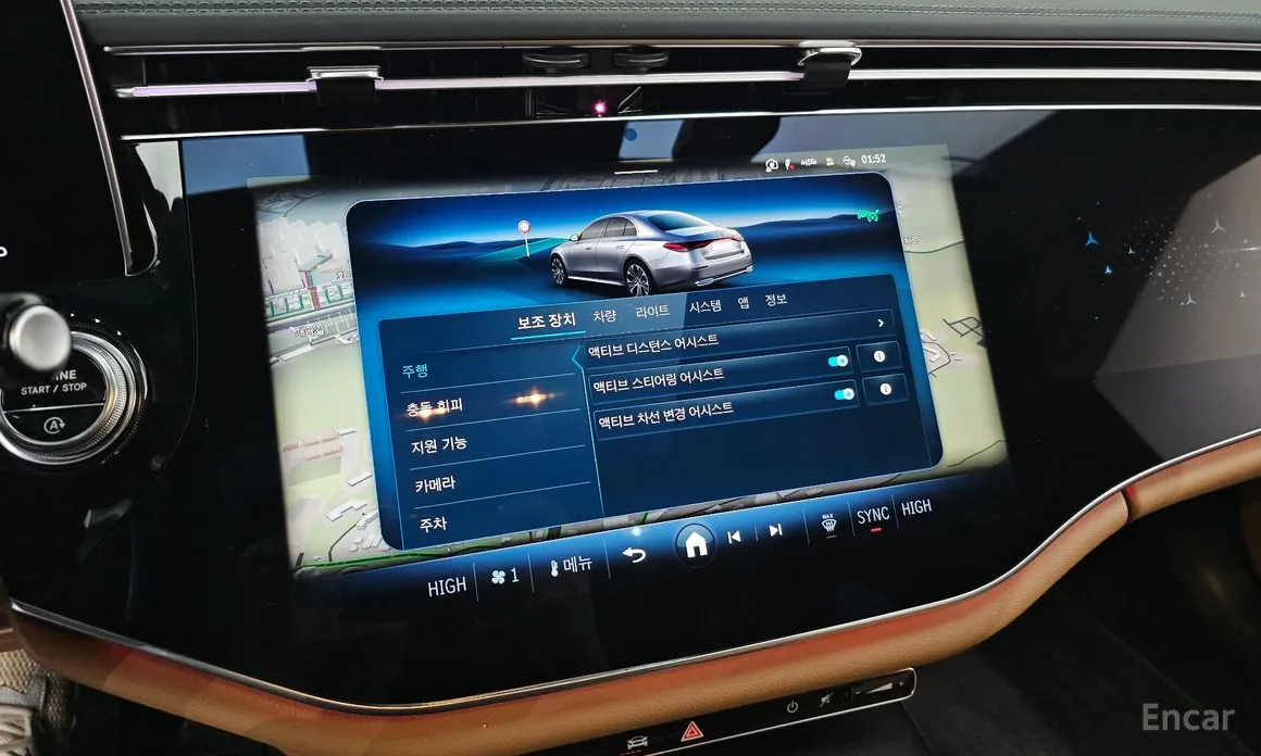 Mercedes-Benz E-Class 2024 E300 4MATIC AMG Line