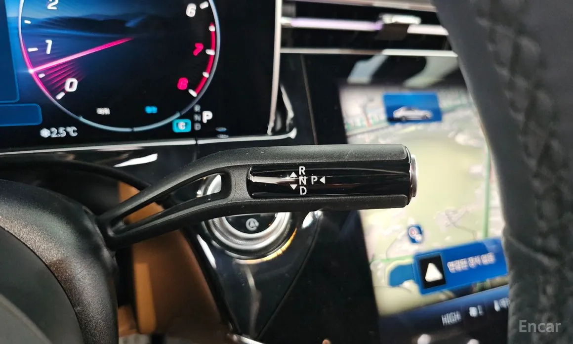 Mercedes-Benz E-Class 2024 E300 4MATIC AMG Line