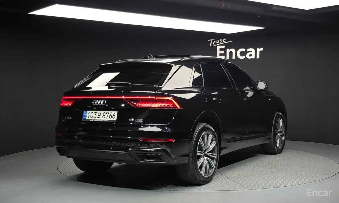 Audi Q8 2018 55 TFSI Quattro Premium