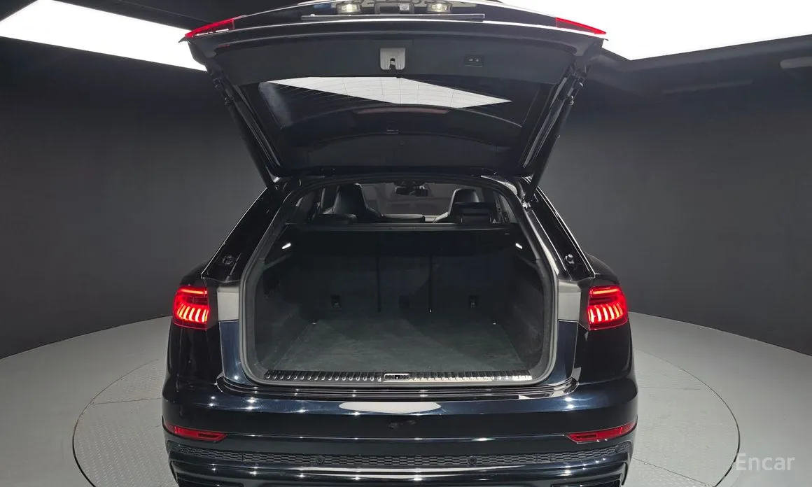 Audi Q8 2018 55 TFSI Quattro Premium