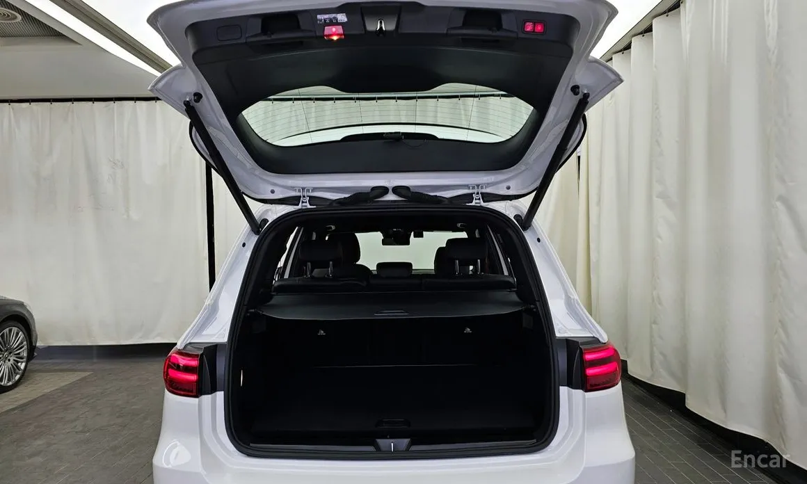 Mercedes-Benz GLB-Class 2020 AMG GLB35 4MATIC