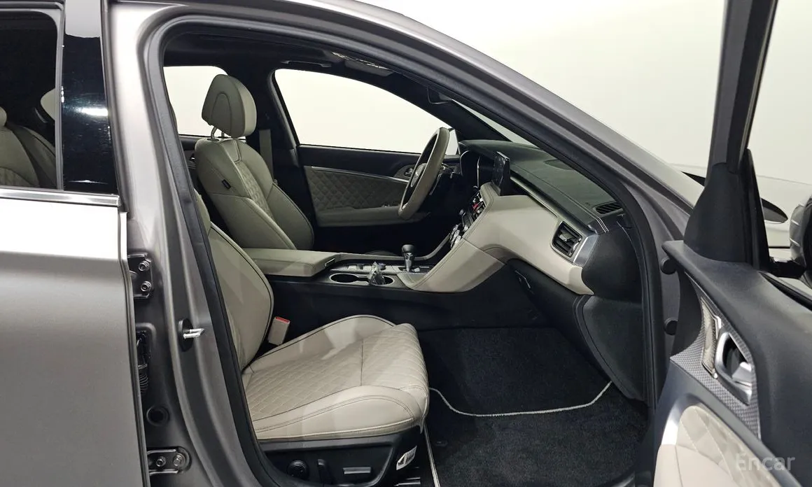 Genesis G70 2022 Gasoline 2.0T 4WD