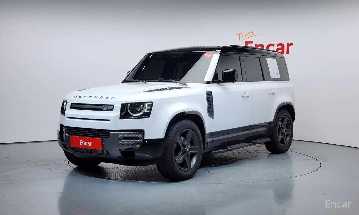 Land Rover Defender 2020 110 P300 X-Dynamic SE