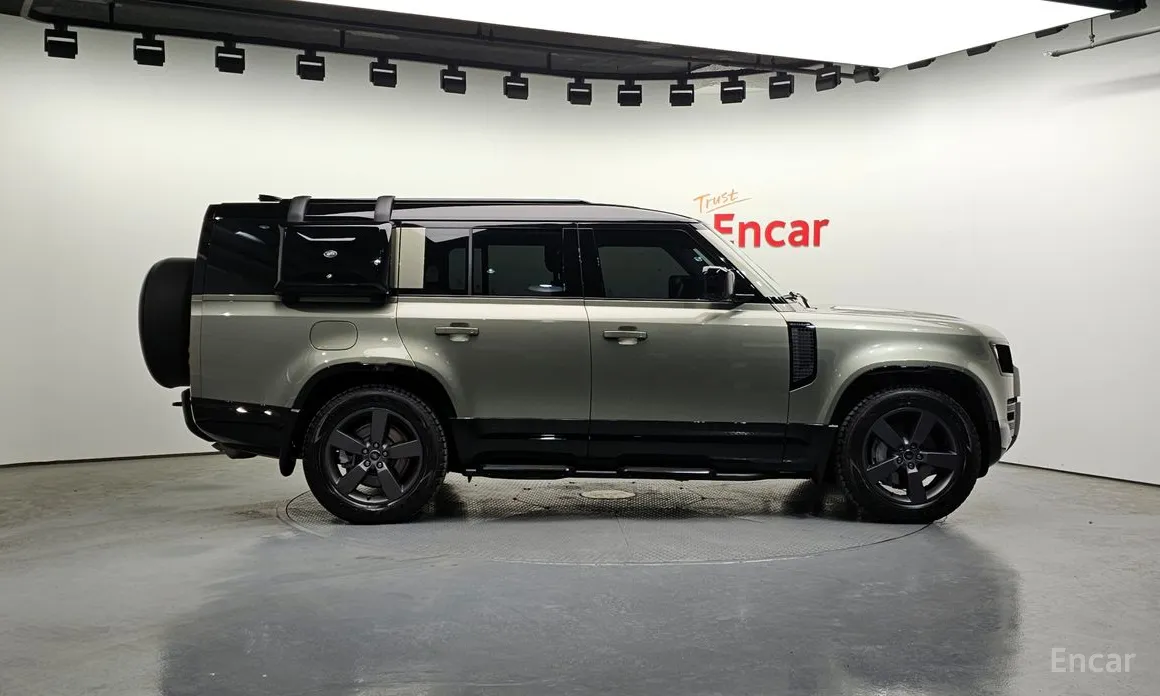 Land Rover Defender 2020 130 P400 X-Dynamic HSE