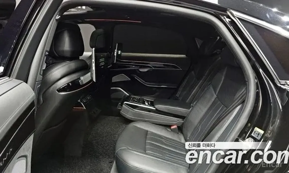 Audi A8 2018 55 TFSI Quattro LWB