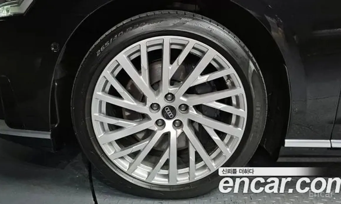 Audi A8 2018 55 TFSI Quattro LWB