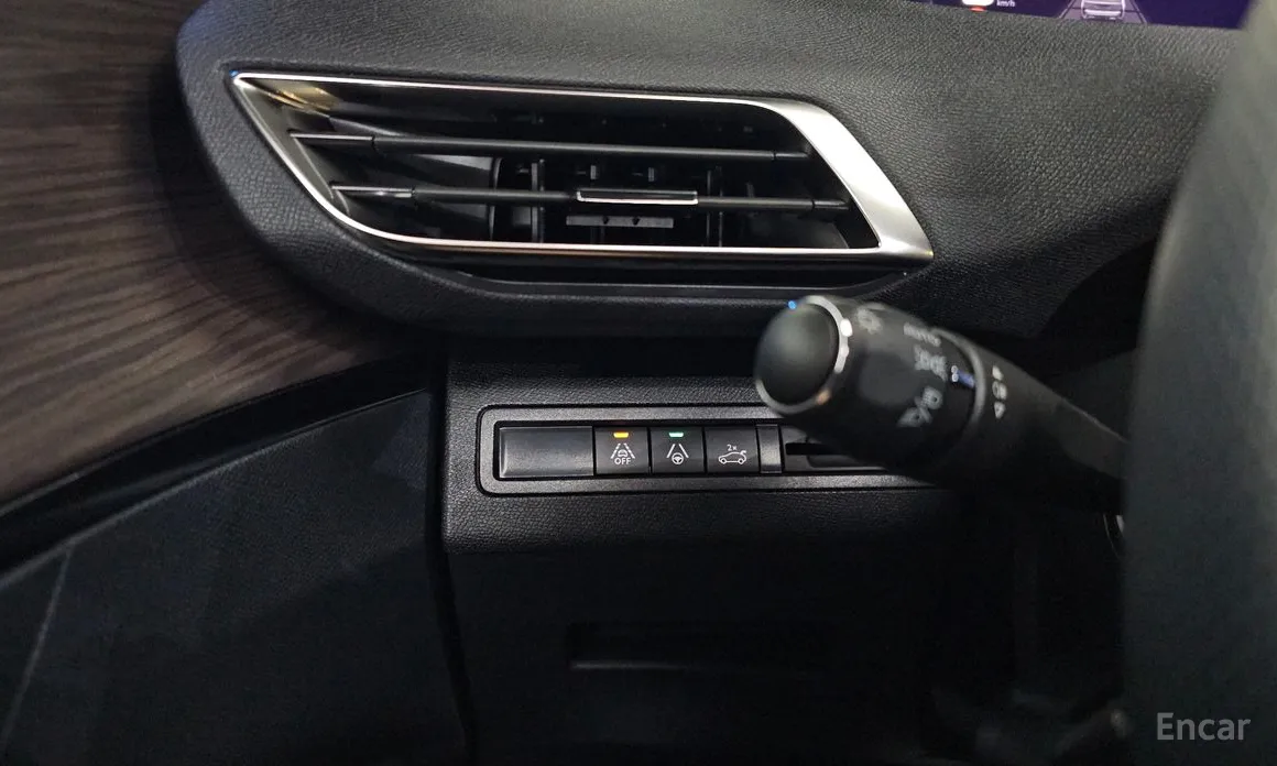 Peugeot 3008 2017 1.2 Pure Tech GT