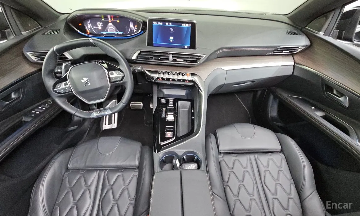 Peugeot 3008 2017 1.2 Pure Tech GT