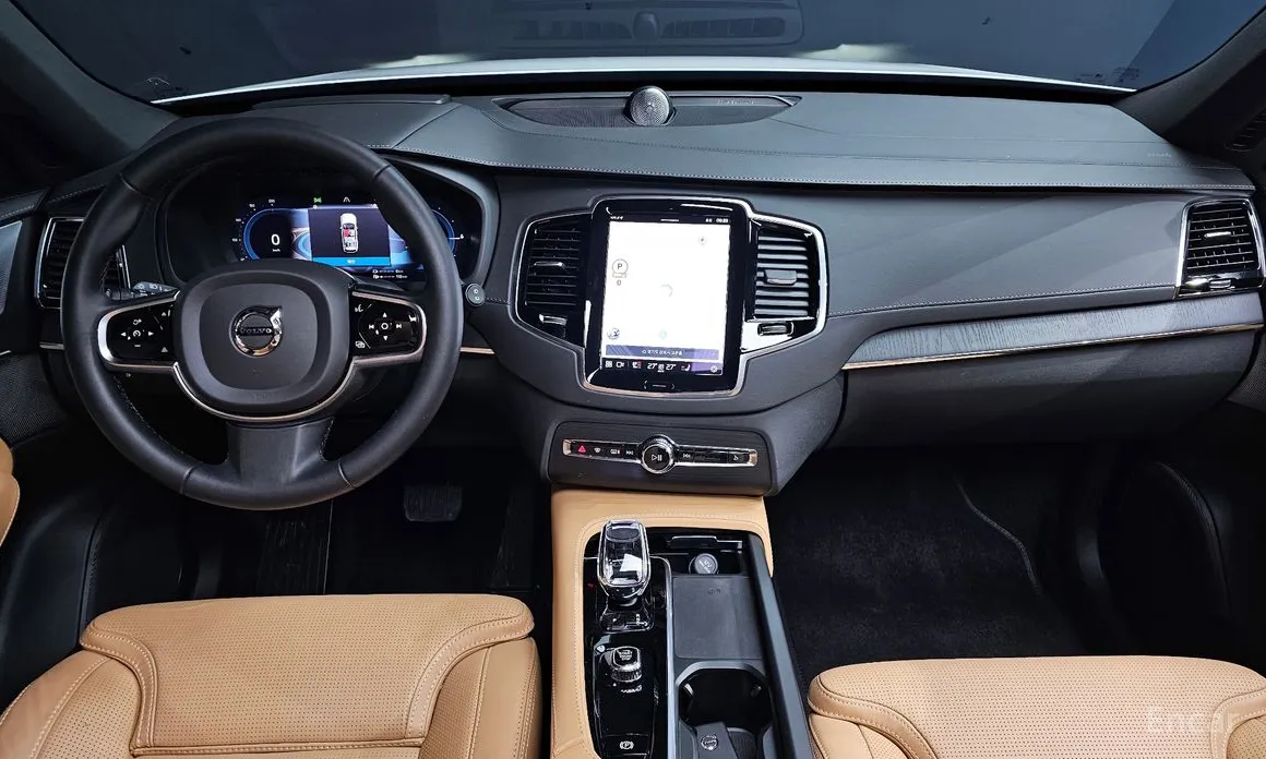 Volvo XC90 2016 T8 Ultimate Bright Hybrid