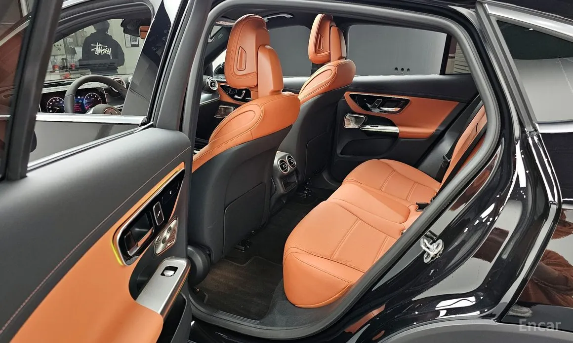 Mercedes-Benz GLC-Class 2023 GLC300 4MATIC Coupe