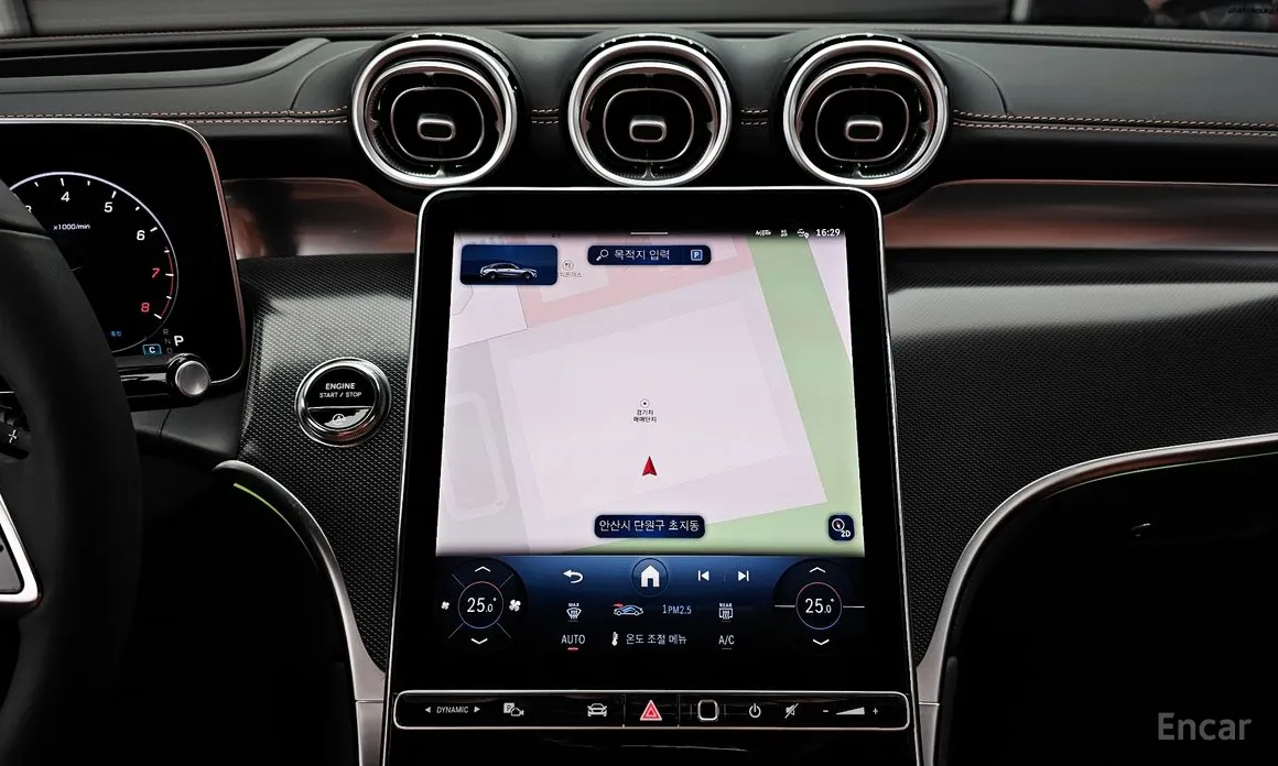 Mercedes-Benz GLC-Class 2023 GLC300 4MATIC Coupe