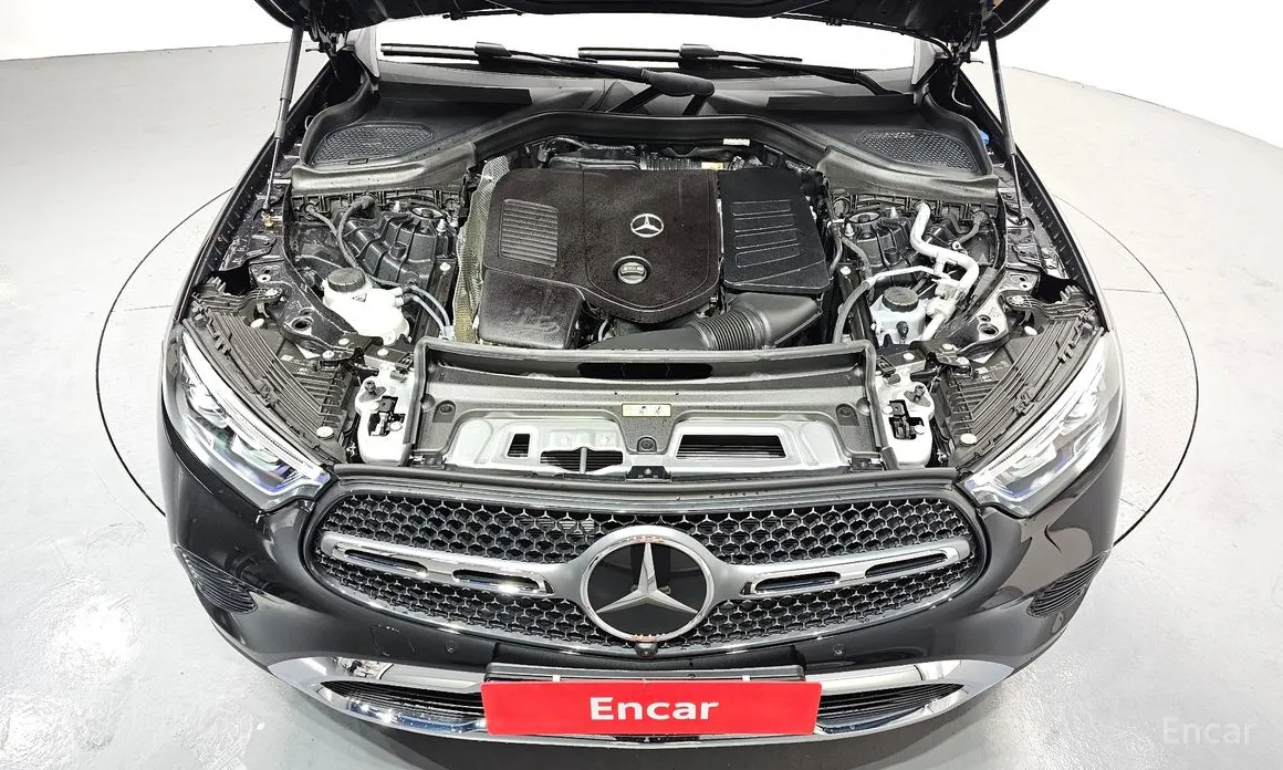 Mercedes-Benz GLC-Class 2023 GLC300 4MATIC Coupe