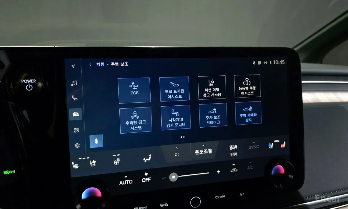 Lexus LM 2024 500h Royal