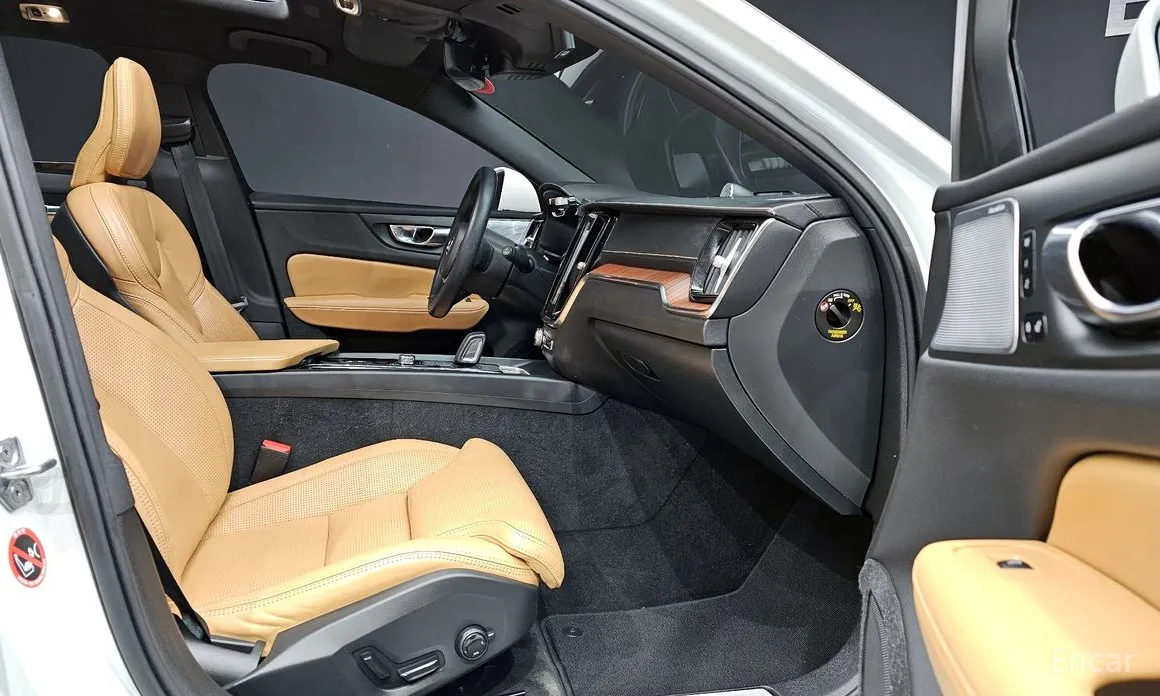 Volvo V60 2019 B5 Pro AWD