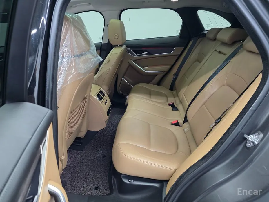 Jaguar F-Pace 2016 P 250 SE