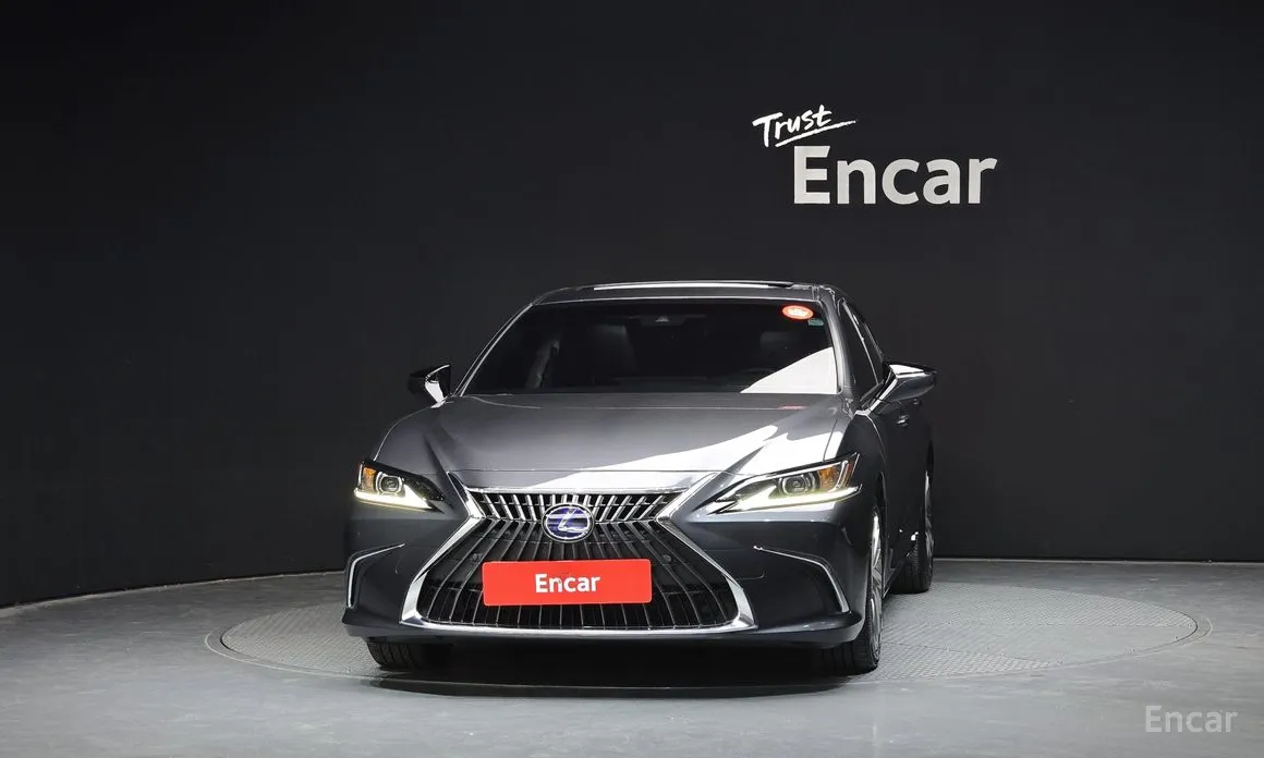 Lexus ES 2018 Luxury Plus