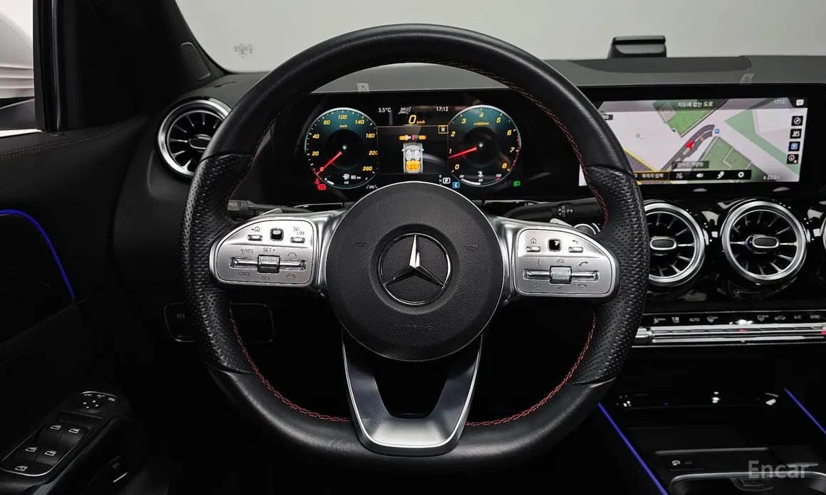 Mercedes-Benz GLA-Class 2020 GLA250 4MATIC