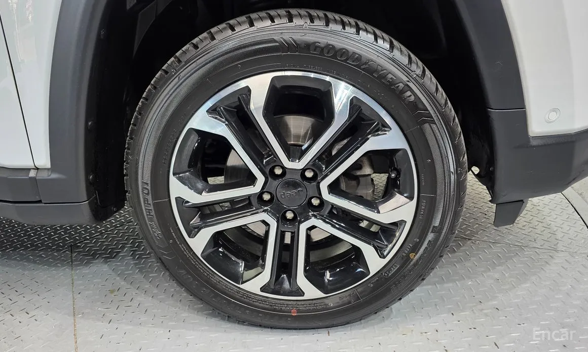 Jeep Compass 2018 2.4 Limitied AWD