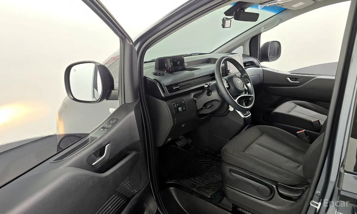 Hyundai Staria 2021 Cargo 5-Seater