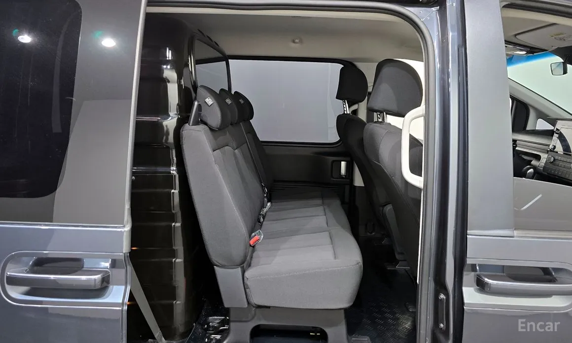 Hyundai Staria 2021 Cargo 5-Seater