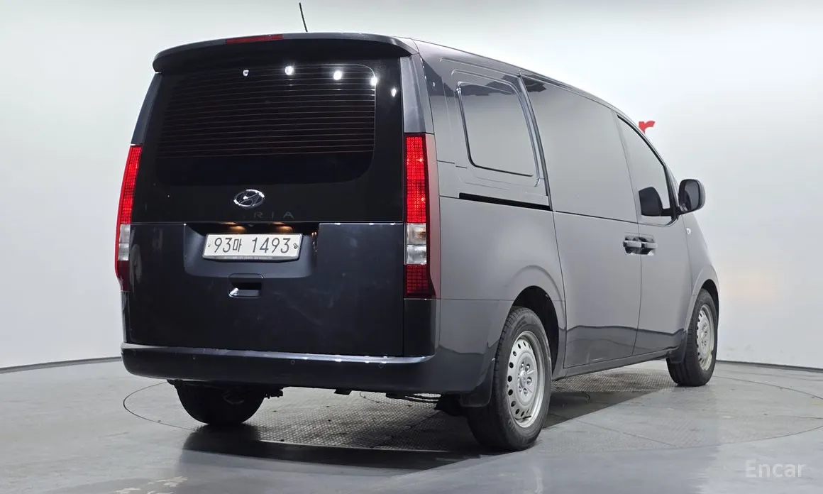 Hyundai Staria 2021 Cargo 5-Seater