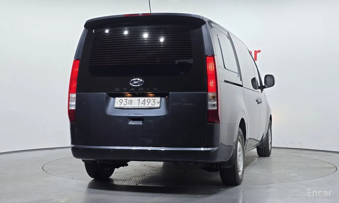 Hyundai Staria 2021 Cargo 5-Seater