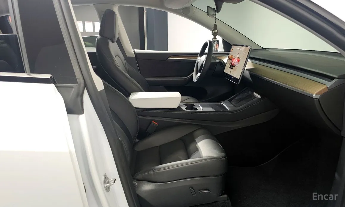 Tesla Model Y 2020 RWD