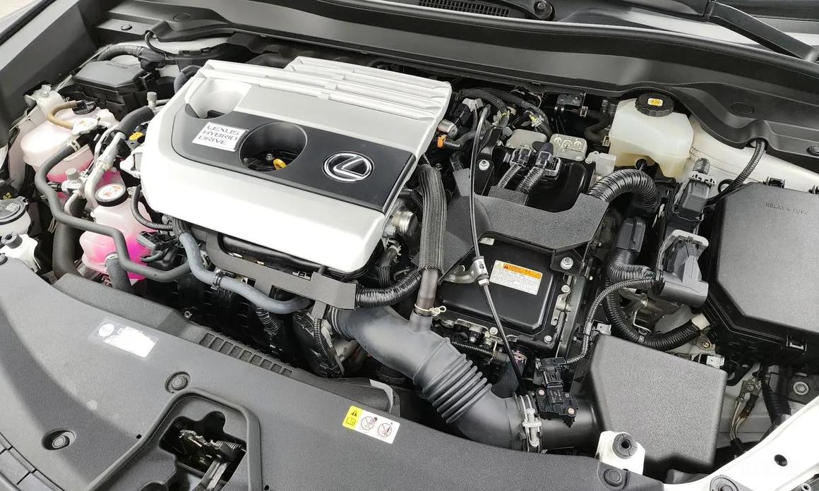 Lexus UX 2019 2.0 F-Sport 2WD