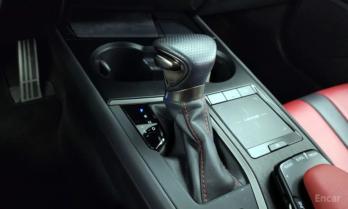 Lexus UX 2019 2.0 F-Sport 2WD