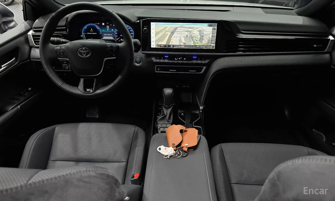 Toyota Camry 2024 2.5 XLE Hybrid