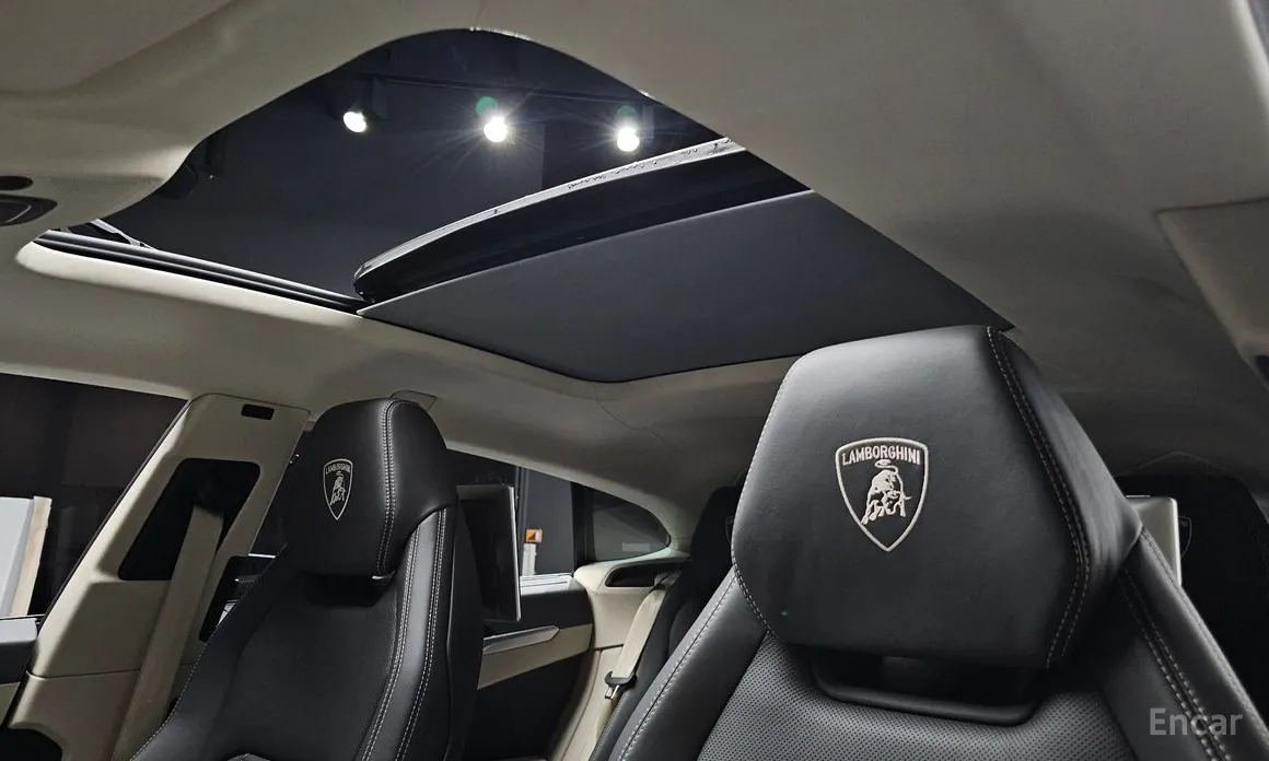 Lamborghini Urus 2018 4.0 V8