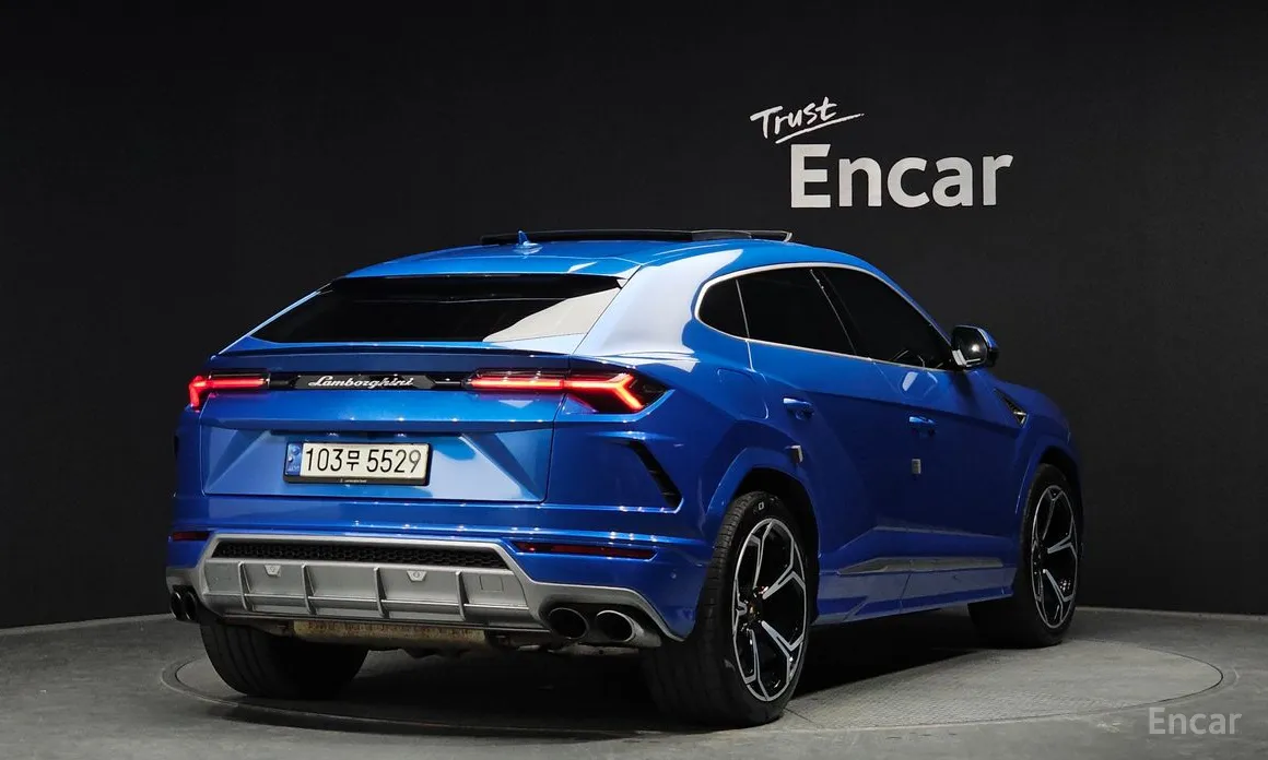 2018 Lamborghini Urus