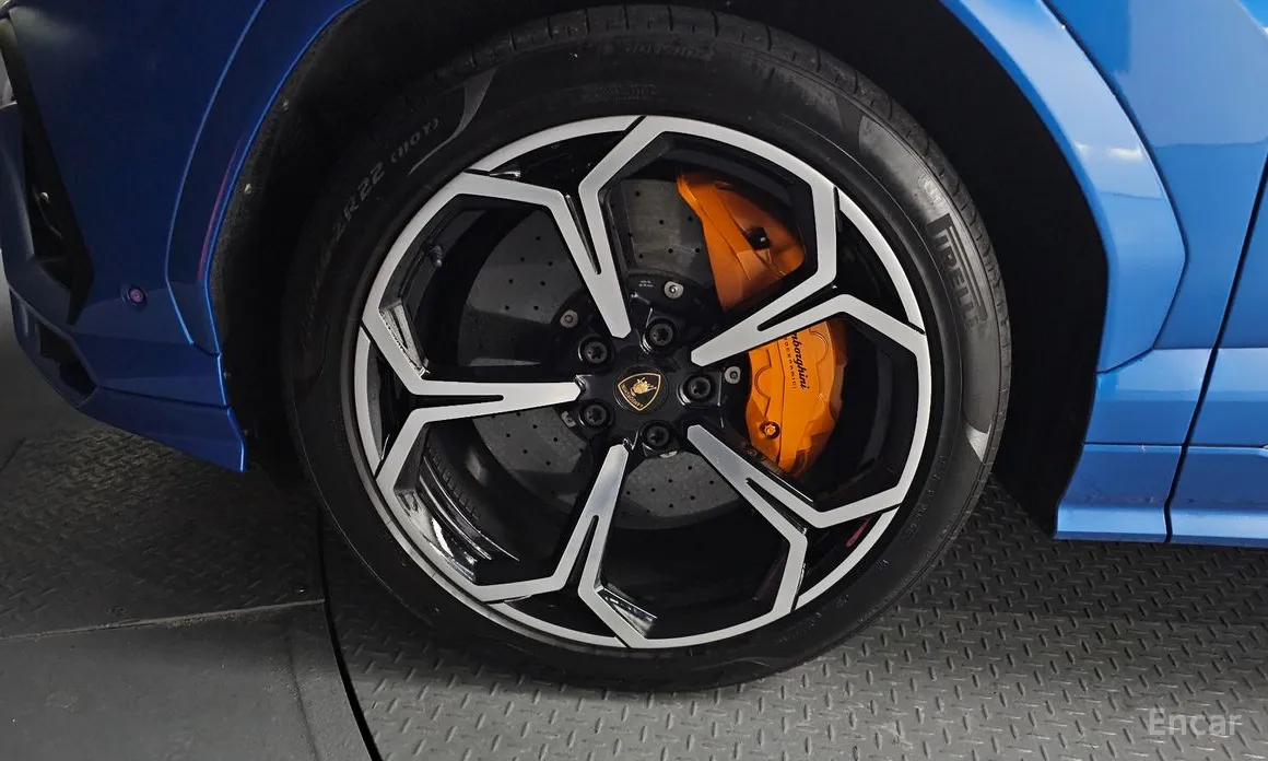 2018 Lamborghini Urus