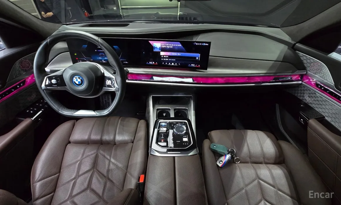 BMW i7 2022 xDrive 60 Design Pure Excellence