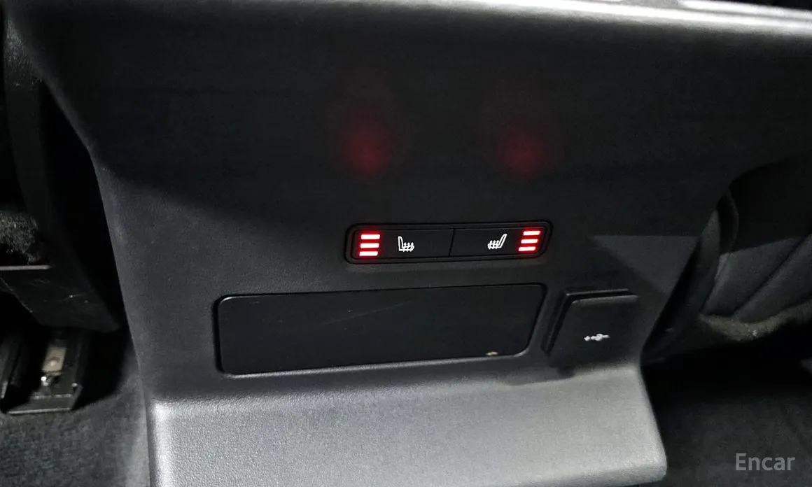 Land Rover Range Rover Velar 2017 2.0 P250 R-Dynamic SE