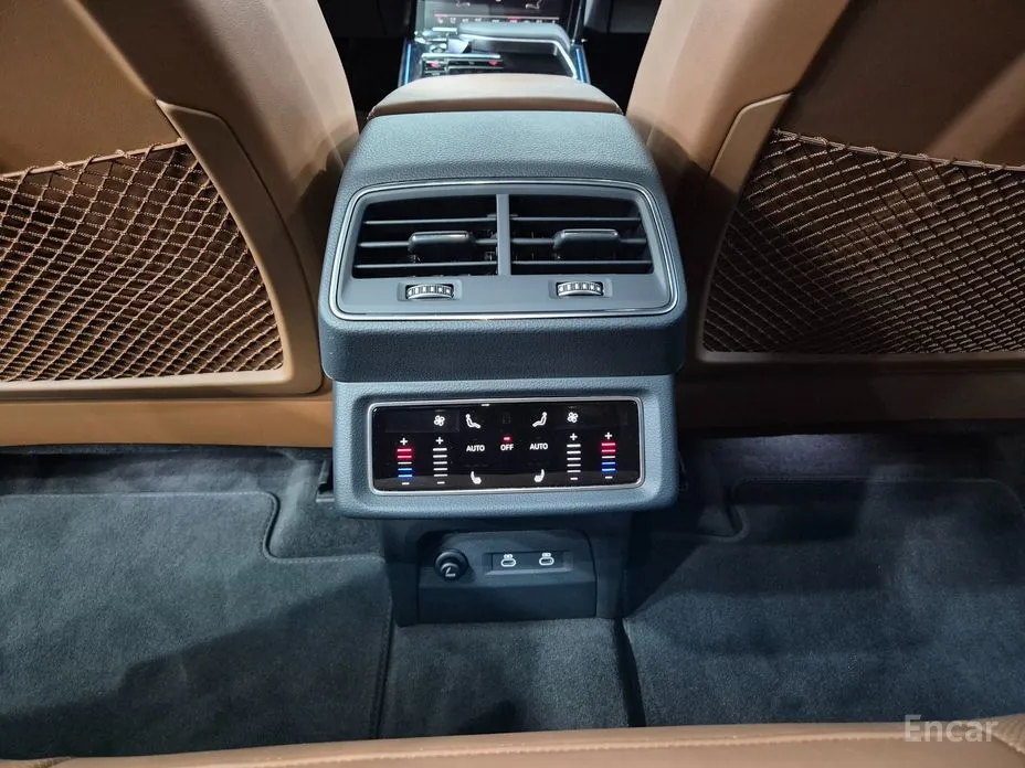 Audi Q8 e-tron 2024 55 Quattro Premium Sportback