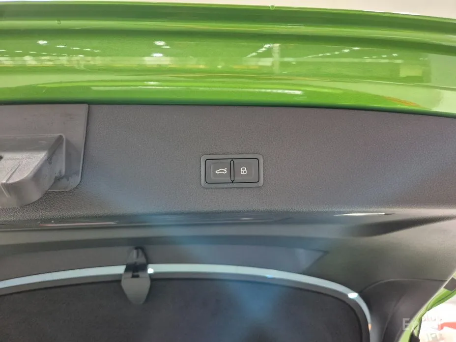 Audi Q8 e-tron 2024 55 Quattro Premium Sportback