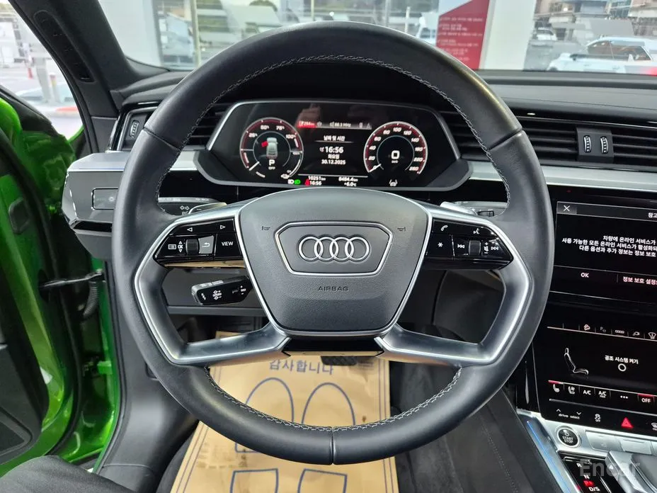 Audi Q8 e-tron 2024 55 Quattro Premium Sportback