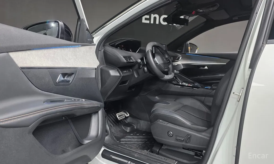 Peugeot 3008 2017 1.2 Pure Tech GT