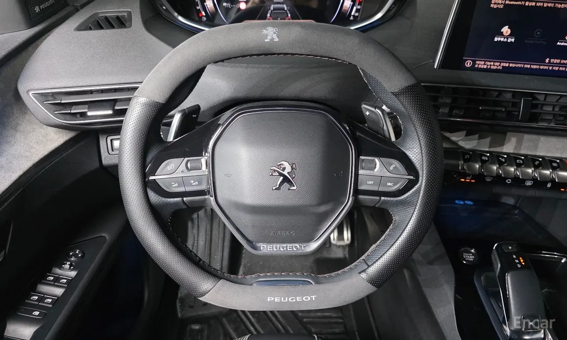 Peugeot 3008 2017 1.2 Pure Tech GT