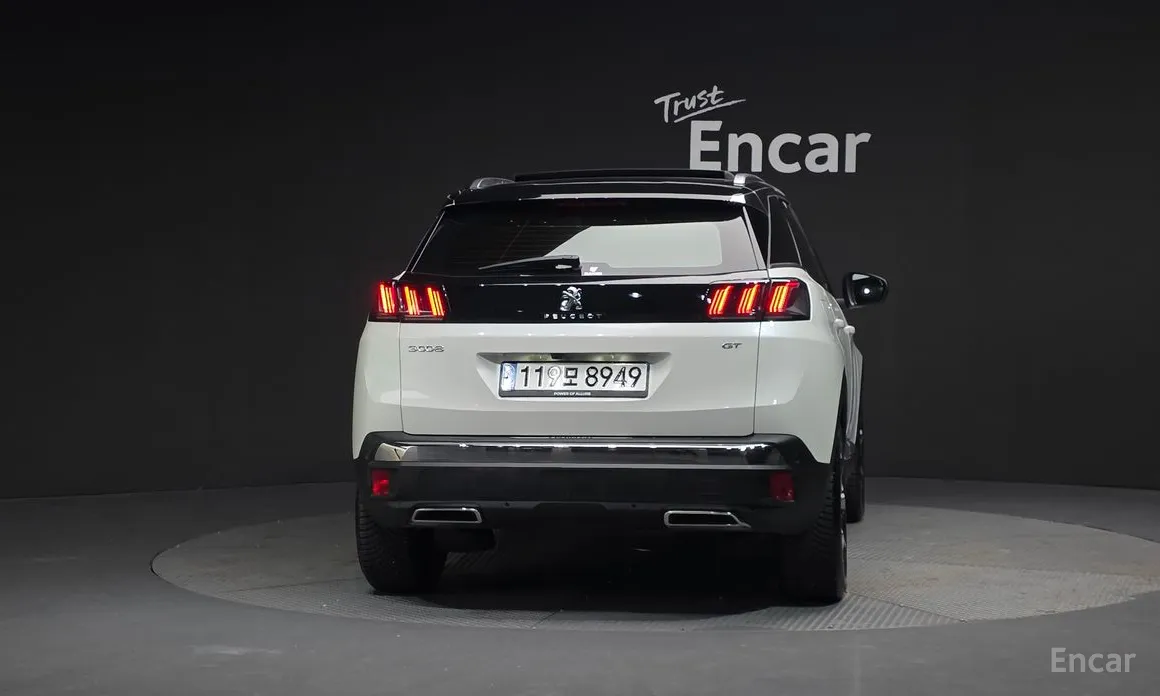 Peugeot 3008 2017 1.2 Pure Tech GT